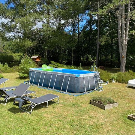 Les Genebruyeres - L'Histoire D'Un Reve Bed & Breakfast Aubigny-sur-Nère Eksteriør bilde